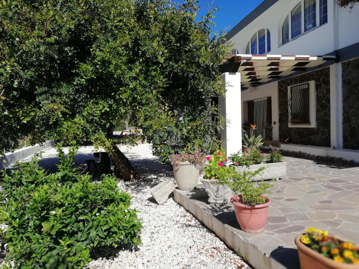 Villa Maria Dorgali Eksteriør bilde